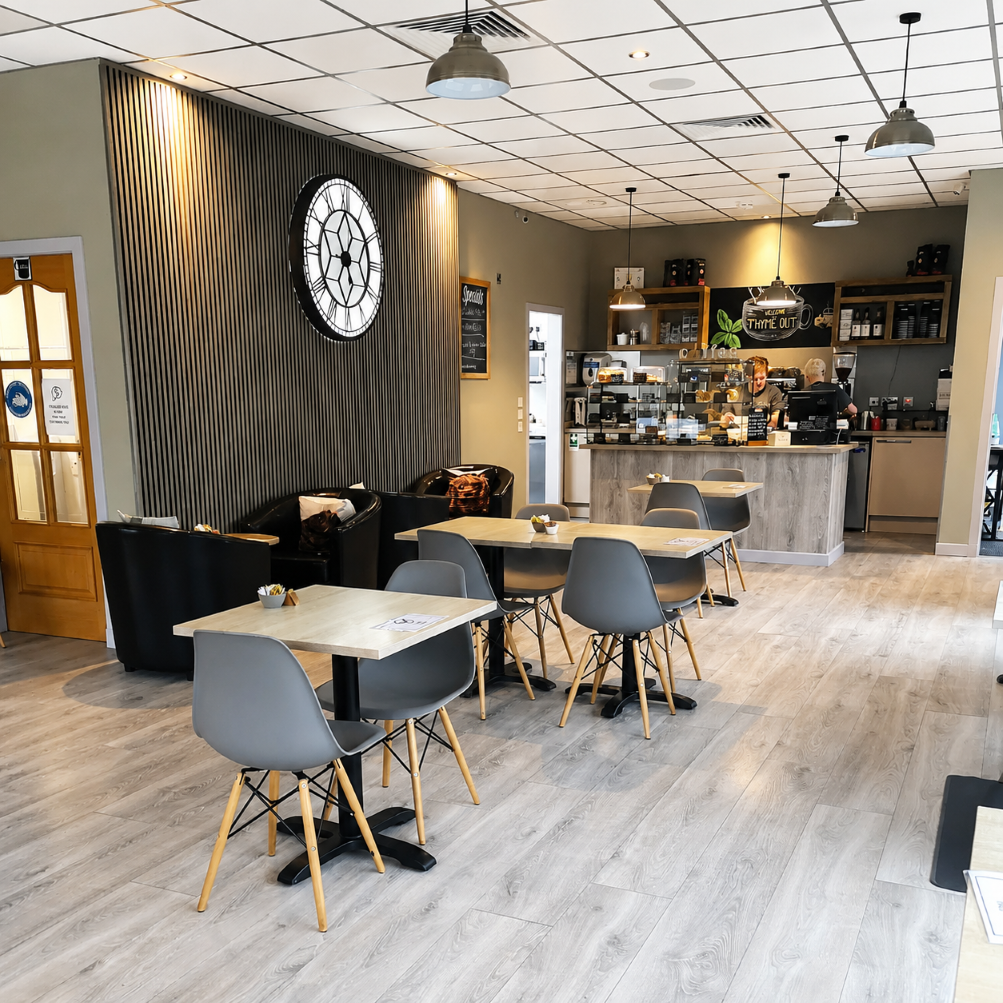 THRIVING ABERDEEN CAFÉ BUSINESS FOR SALE – PRIME GREAT WESTERN ROAD LOCATION